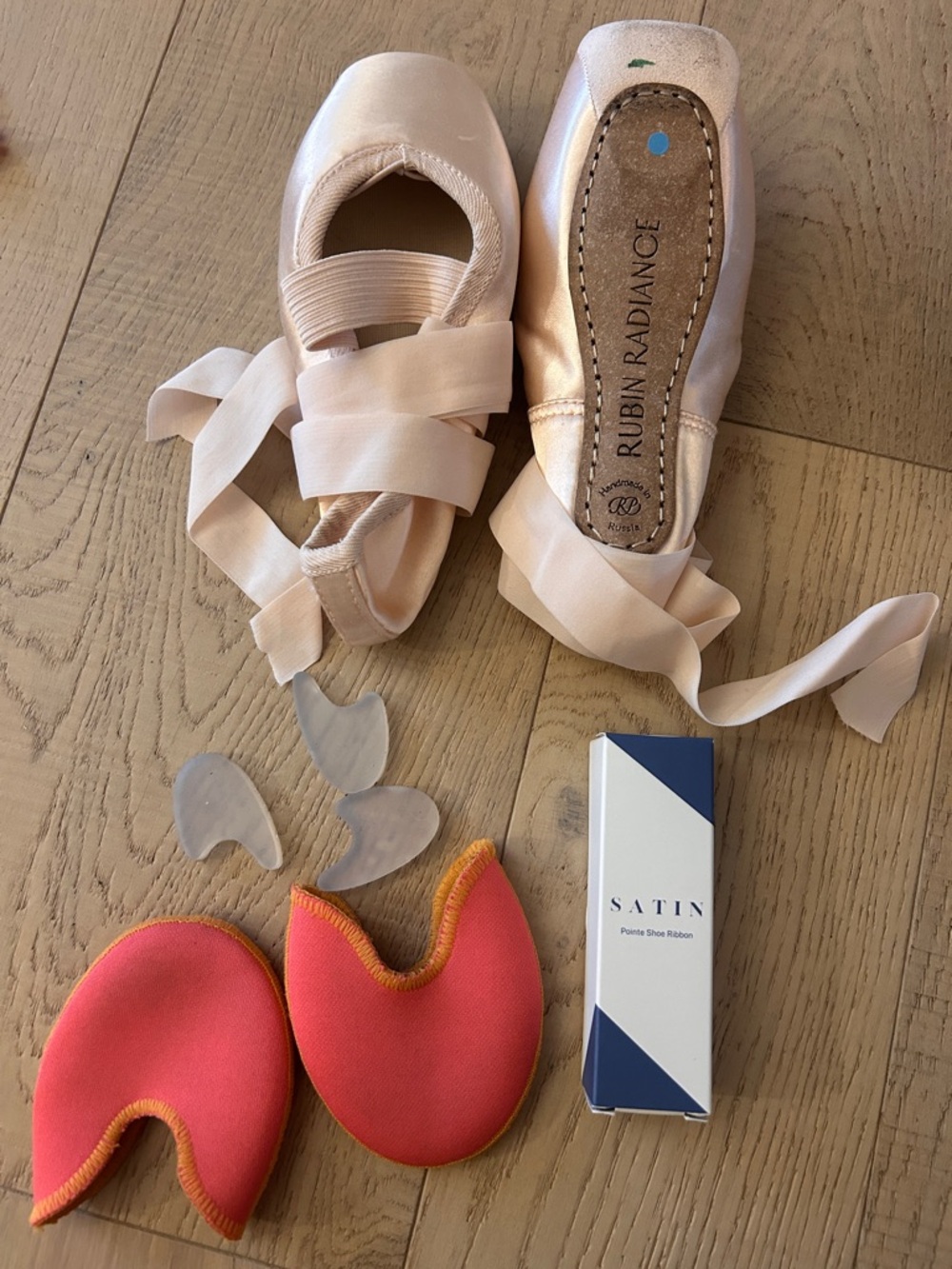 Rubin Radiance Satin Pointe Shoes in Light Pink